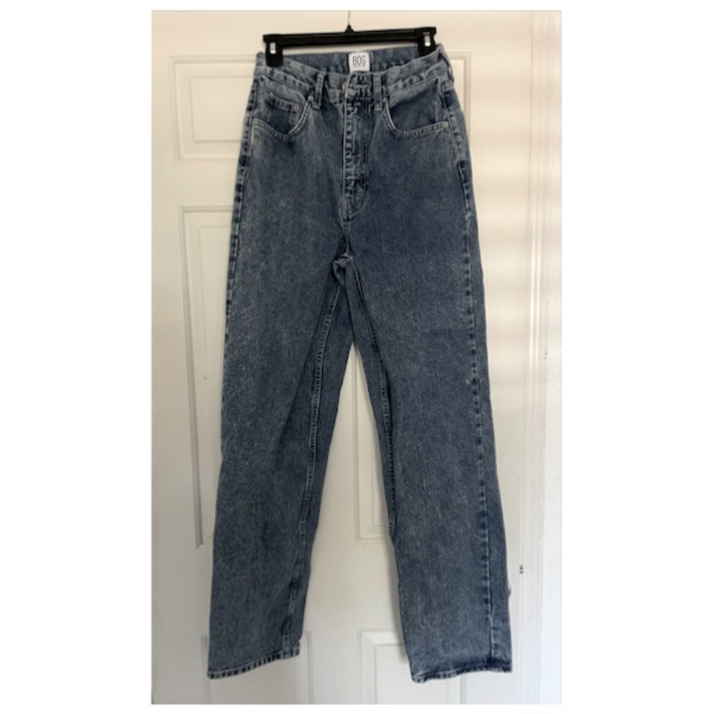BDG Jeans! Acid type wash size 27 womens! Baggy fit!